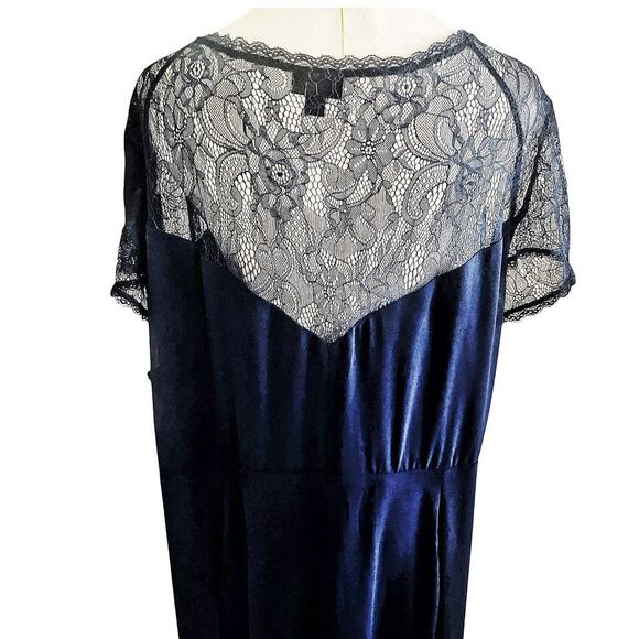 Torrid Plus Size Blue Lace Yoke Midi Dress Size 26 - Picture 4 of 5